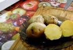 Zemiaková kaša v mikrovlnnej rúre Ako variť zemiaky v mikrovlnnej rúre na drvenie