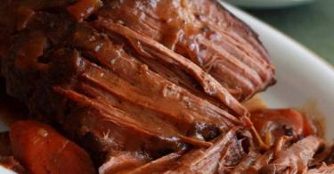 Mâncăruri delicioase din carne de capră: caracteristici de gătit, rețete