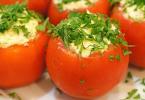 Фаршировані помідори з сиром та часником Помідори фаршировані сиром