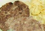 Chopped duck breast cutlets with apple Duck fillet for children simple cutlet recipes