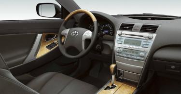 Ojazdená Toyota Camry XV40: čo hľadať pri kúpe