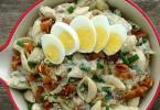 अंडी सह पास्ता - एक हजार भिन्नता असलेली डिश